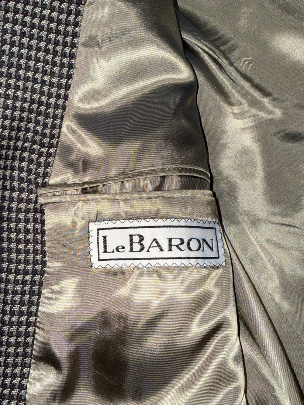 Le Baron refined black